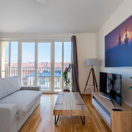 Sunny Safron Apartment Praga Exterior foto